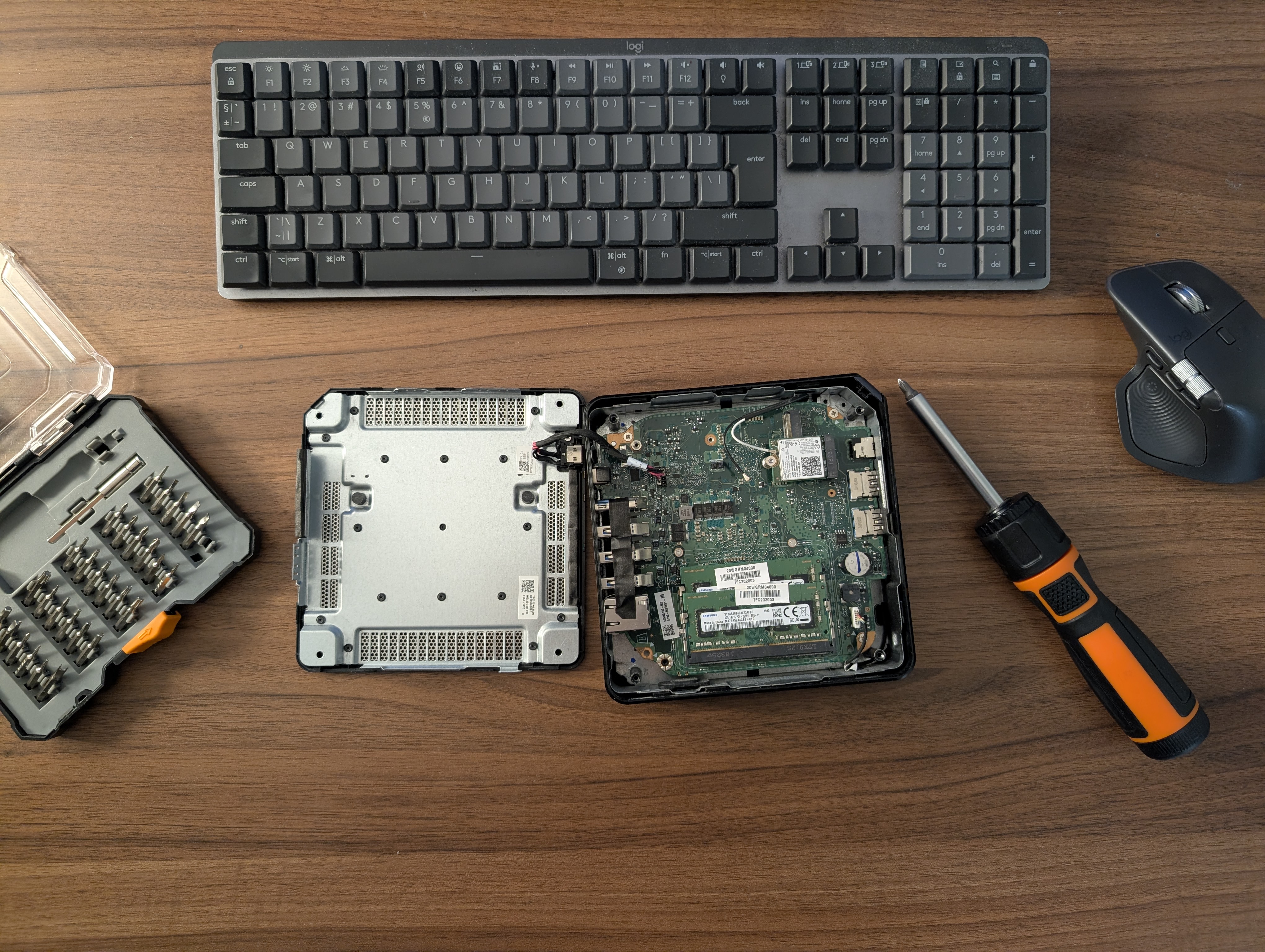Repurposing an Intel Core i7 Chromebox for Proxmox VE